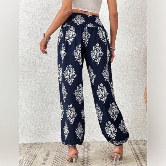 Blue  Floral Print Elastic Waist Carrot  Pants - Picture 2 of 3